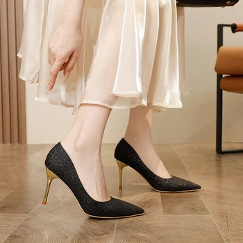 2023 Новые туфли-лодочки на шпильке с пайетками - слипоны, блестящие высокие каблуки, идеально подходящие для женской вечеринки, сексуальные, с острым носком Изображение