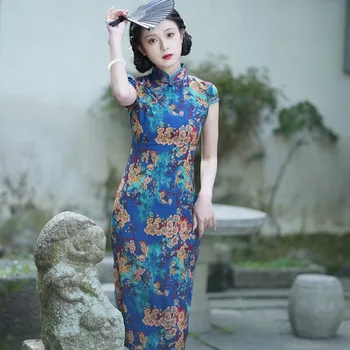 Ретро Qipao Платье Женщины Формальное платье для вечеринок Мандариновый воротник Cheongsam Винтаж Пуговицы Vestidos Китайский стиль Боковой раздельной одежды Изображение